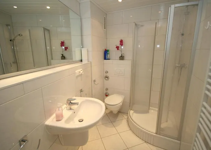 Hanseat Ii App 179 *